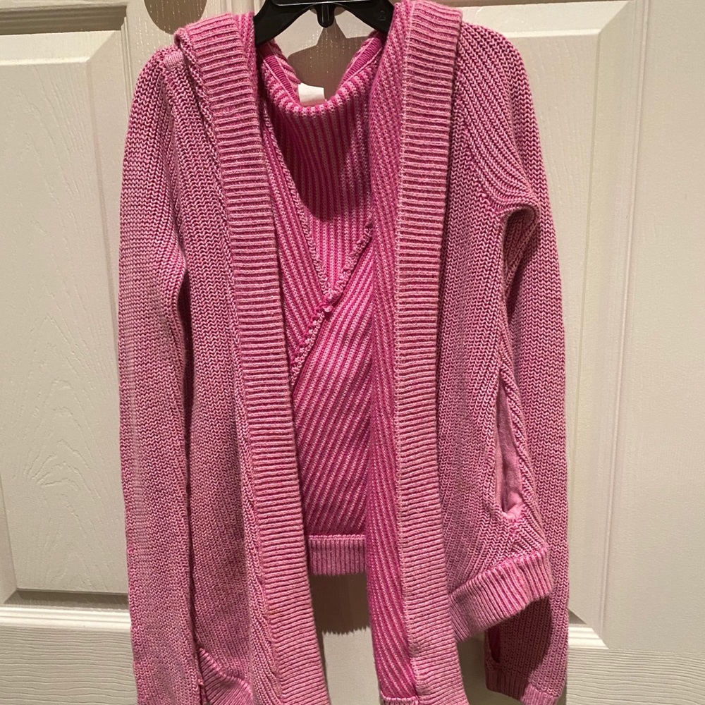 girls ivivva sweater